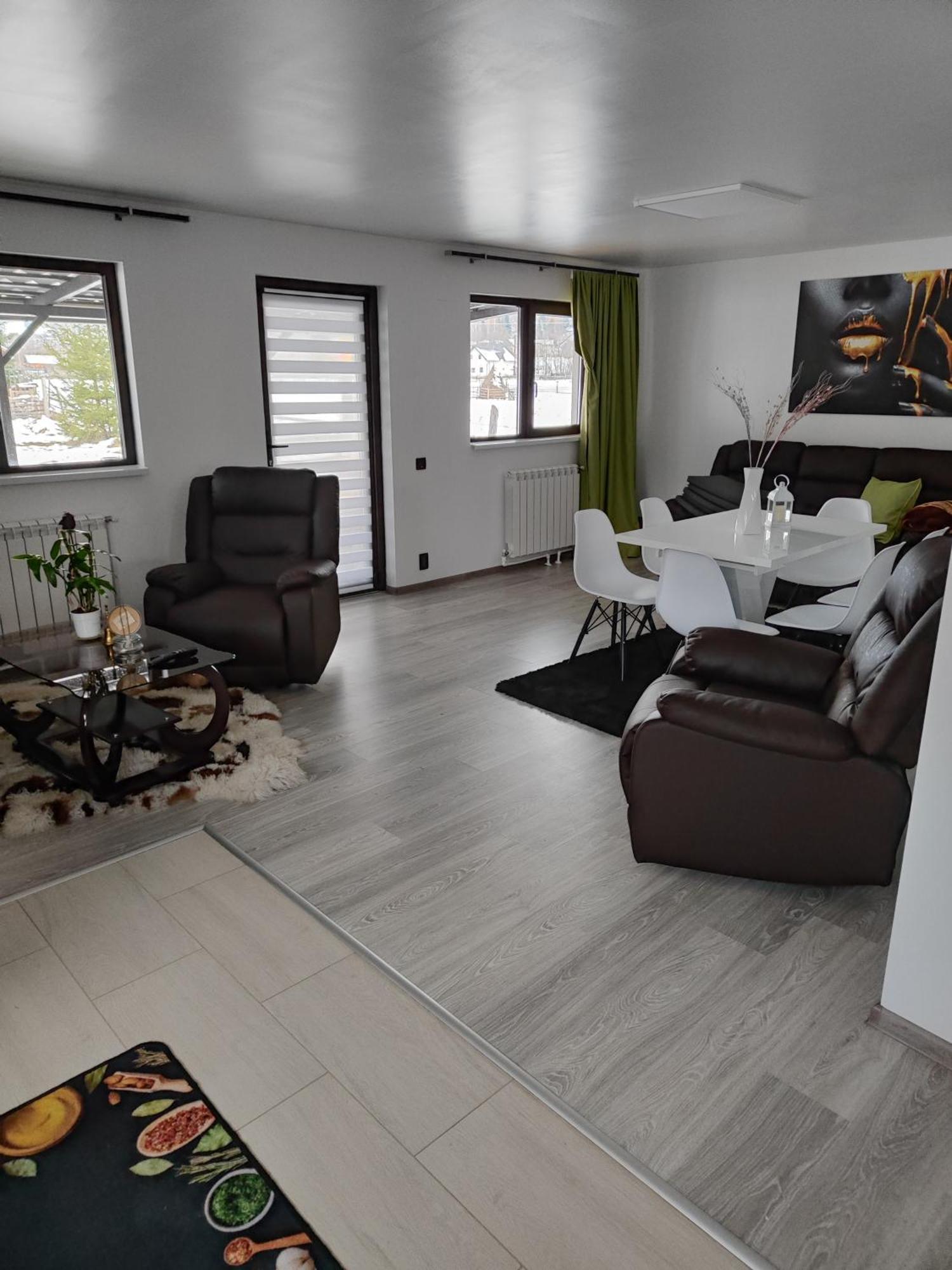Vila Raisa Neagra Sarului Екстериор снимка
